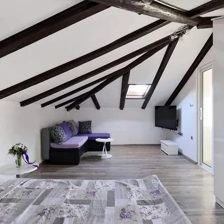 Apartamento Lavanda Penthouse Kaštela