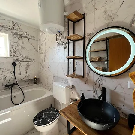 Lavanda Penthouse 아파트 Kaštela