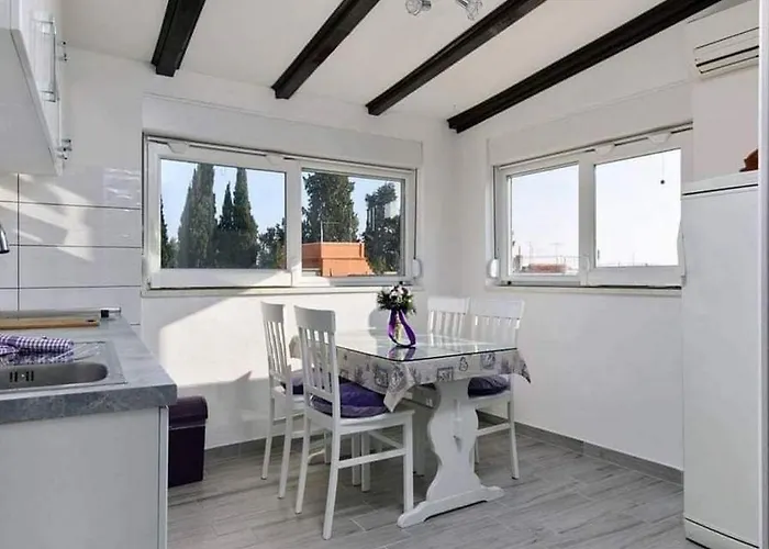 Lavanda Penthouse Apartamento Kaštela