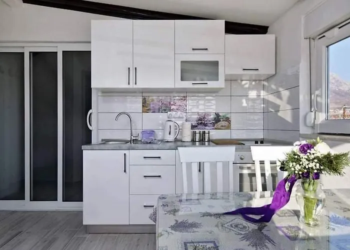 Apartamento Lavanda Penthouse Kaštela